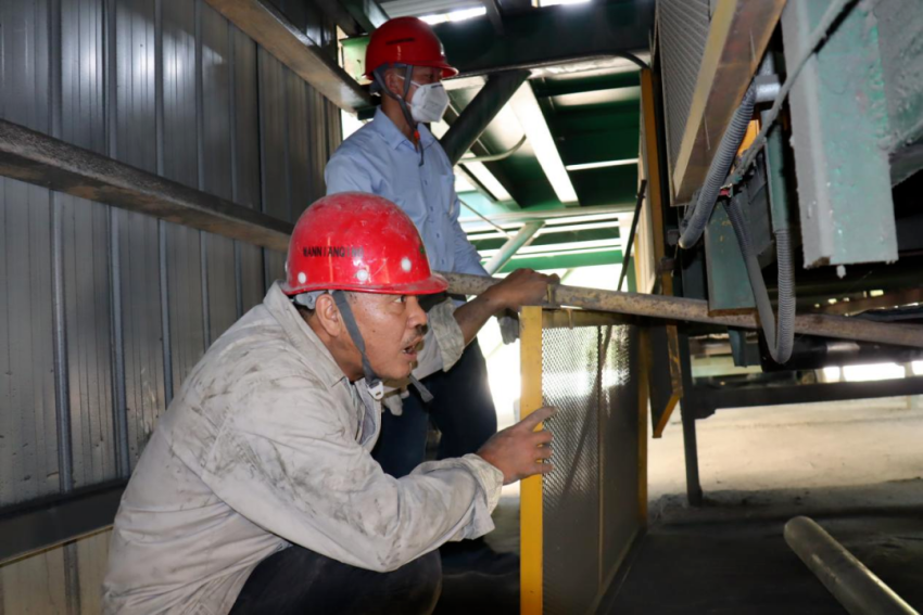 【新时代赣鄱先锋】黄建国：平凡岗位的工匠明星 同事口中的“知心人”